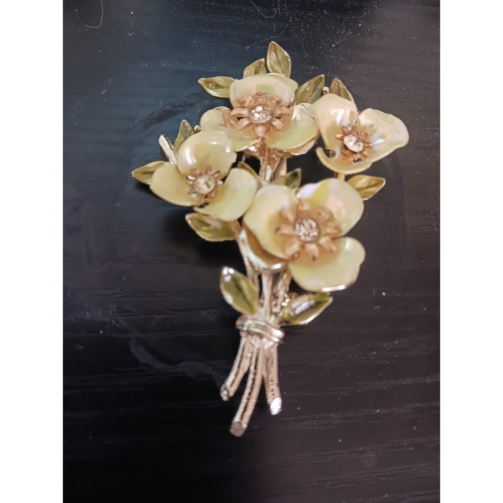 Vintage Coro Yellow Enamel Flower Bouquet Brooch Gold Tone Rhinestone Pin